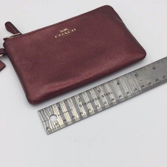 NWT COACH Metallic Cherry Pebbled Leather Wrislet - Picture 8 of 10